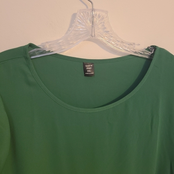 Shein Curve | Women's Kelly Green Ruffle Sleeve Blouse (Size 0X) - Picture 3 of 10